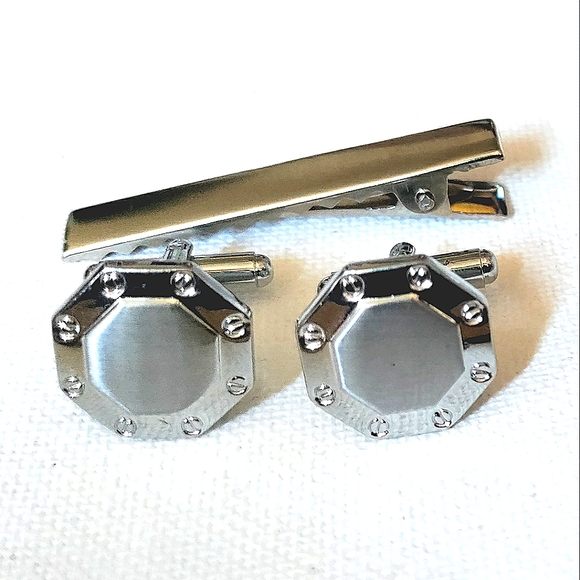 NEW 3pc. Cufflinks: "Octo" Stainless Steel with Tie Bar. Diamond Cut Bullet Back - Picture 1 of 7